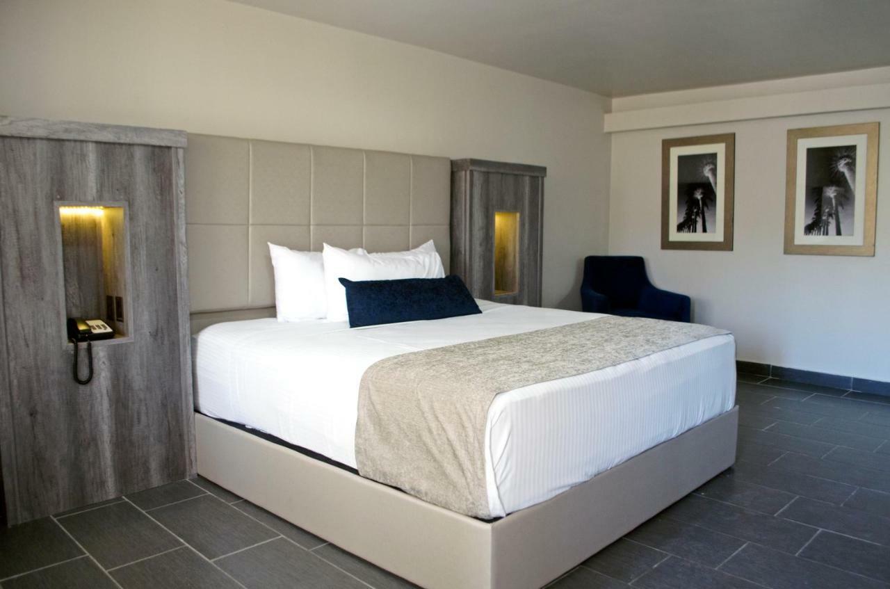 Sunio City Tijuana Room photo